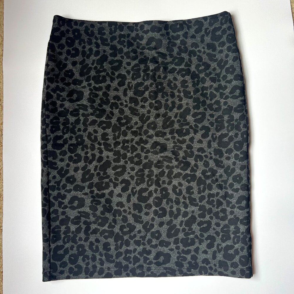 LOFT Petites Leopard Print Pencil Skirt XS Petite - NWT